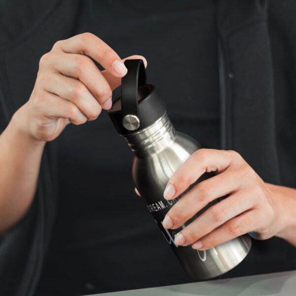 Nomad Bottle 500ml - Carry Lid - Image 5