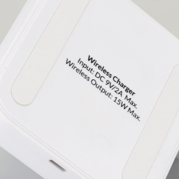 Flex Wireless Fast Charging Stand - Image 6