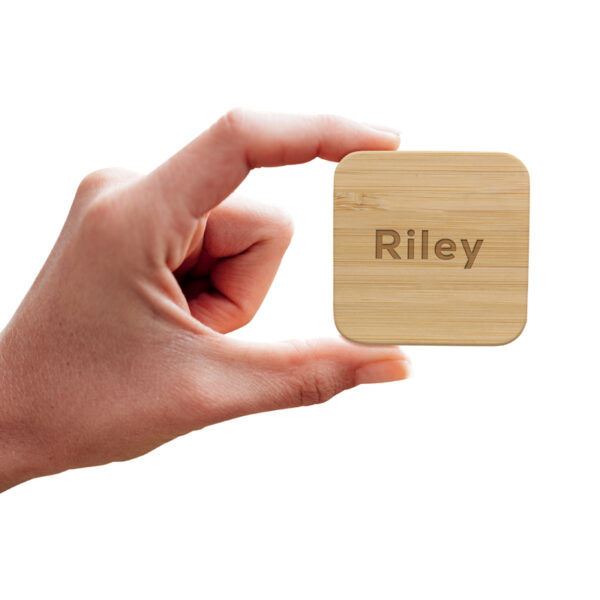 Riley Magnetic Bamboo Charger - Image 10