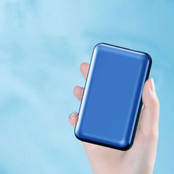 Hayward Magnetic Power Bank - 10000 mAh - Image 8