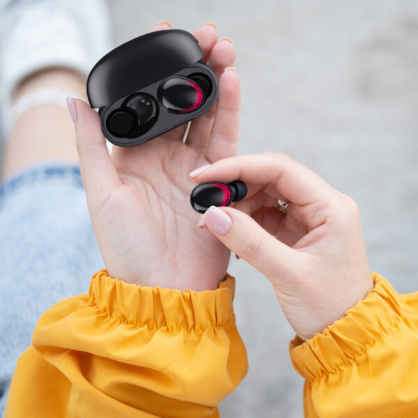 Newark Gaming TWS Earbuds - Image 8