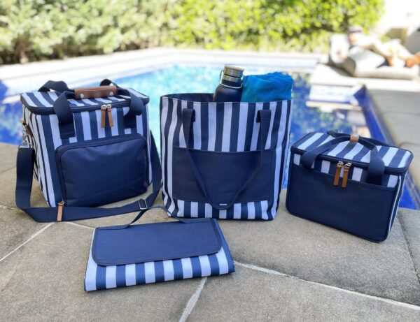 Ascot Beach Tote, Navy - Image 6