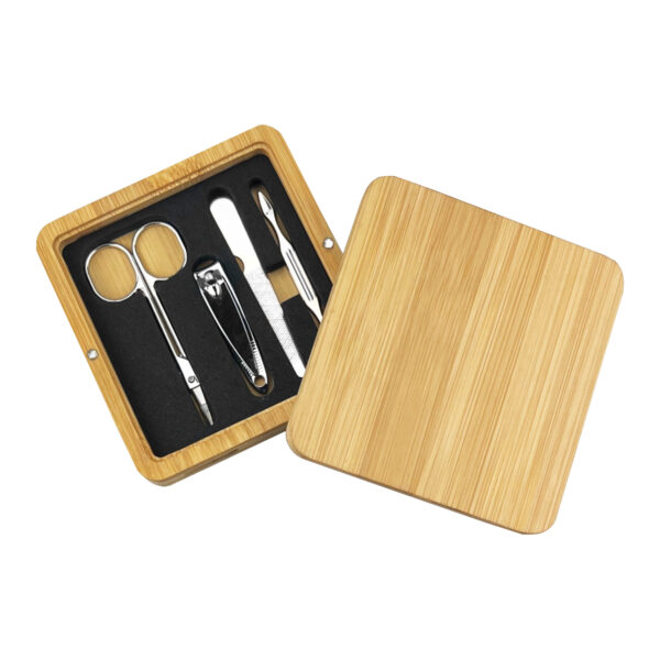 Mulla Bamboo Manicure Set - Image 2