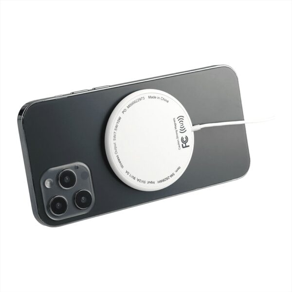 MagClick™ Fast Wireless Charging Pad - Image 9