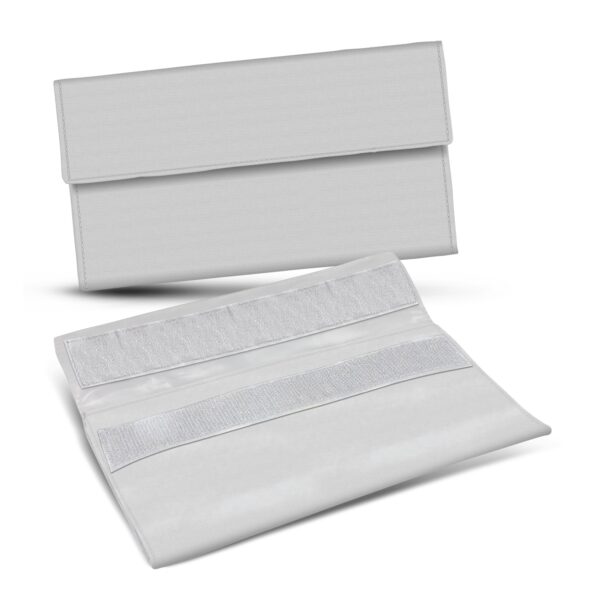 Karma Reusable Snack Pouch - Image 2