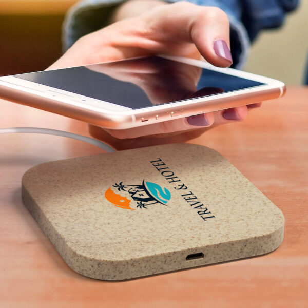 Alias Wireless Charger - Square - Image 3