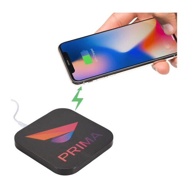 Ozone Wireless Charging Pad with Dual Outputs - Image 4