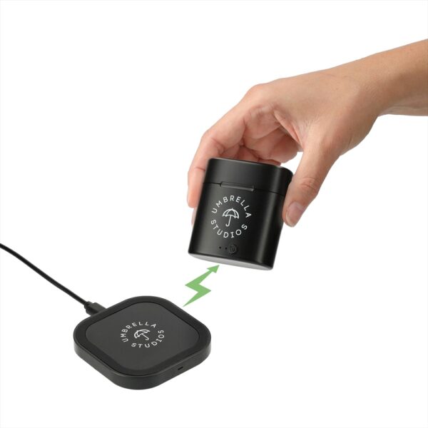 Oros TWS Auto Pair Earbuds & Wireless Charging Pad - Image 5
