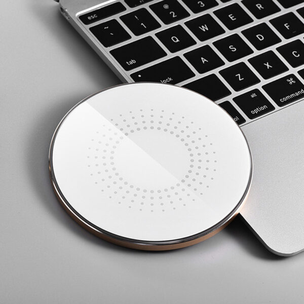 Concord 10W Fast Wireless Charger (Stock) - Image 6