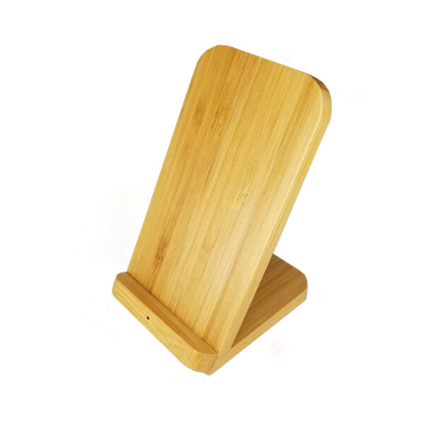 Stirling Fast 10W Wireless Bamboo Charger - Image 8
