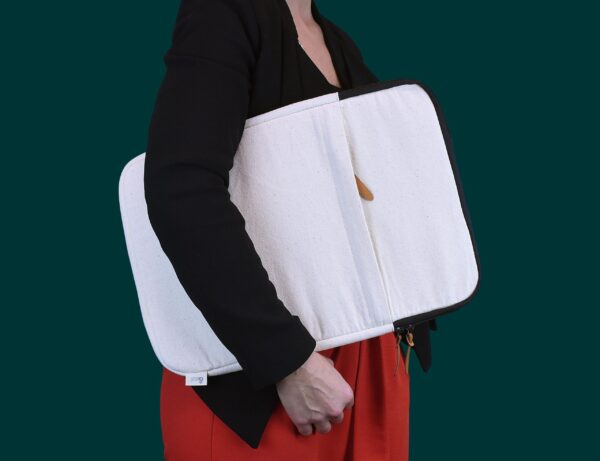 Calico 15" Laptop Sleeve 27.5 x 40 x 3cm - Image 4