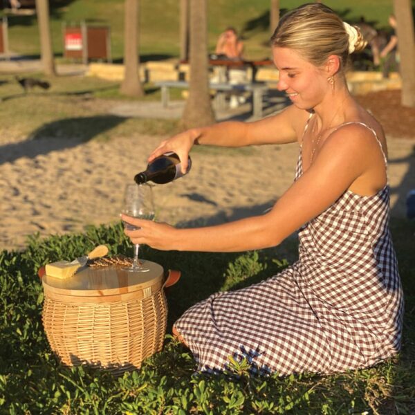 Portofino Trekk Wicker Cooler Basket 25L - Image 11