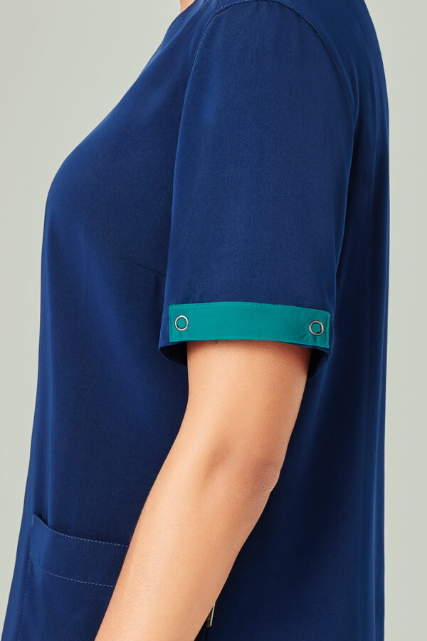 Unisex Avery Scrub Identifier - Image 7