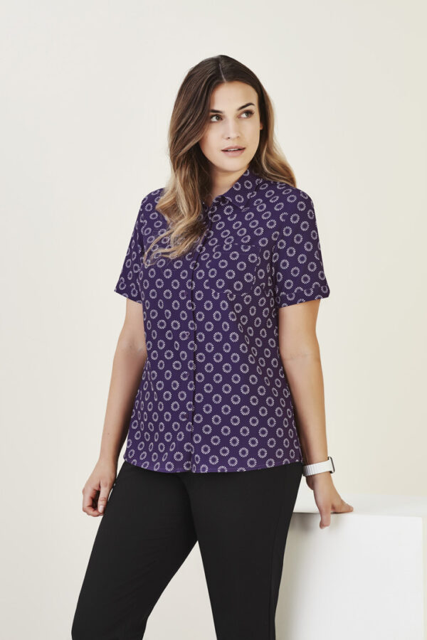 Womens Florence Daisy Print Short Sleeve Shirt - Image 12