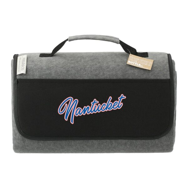 Field & Co. Recycled PET Oversized Picnic Rug - Image 4