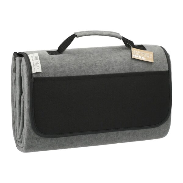 Field & Co. Recycled PET Oversized Picnic Rug - Image 2