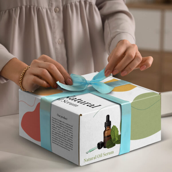 Die Cut Box with Locking Lid - 225x225x113mm - Image 4