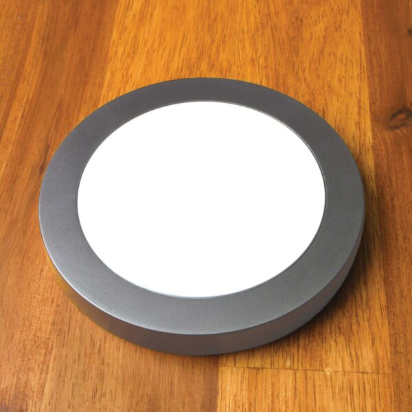 Aluminium Ranger Fast Wireless Charger - Image 3