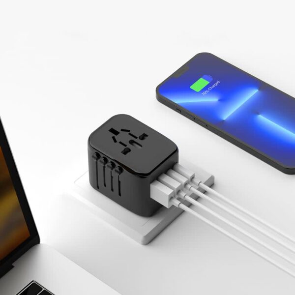 Fondi Quick Charge and Power Direct Travel Adaptor - Image 9