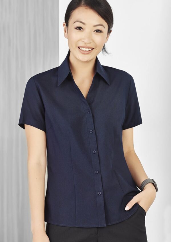 Oasis Ladies Plain Short Sleeve Shirt - Image 2